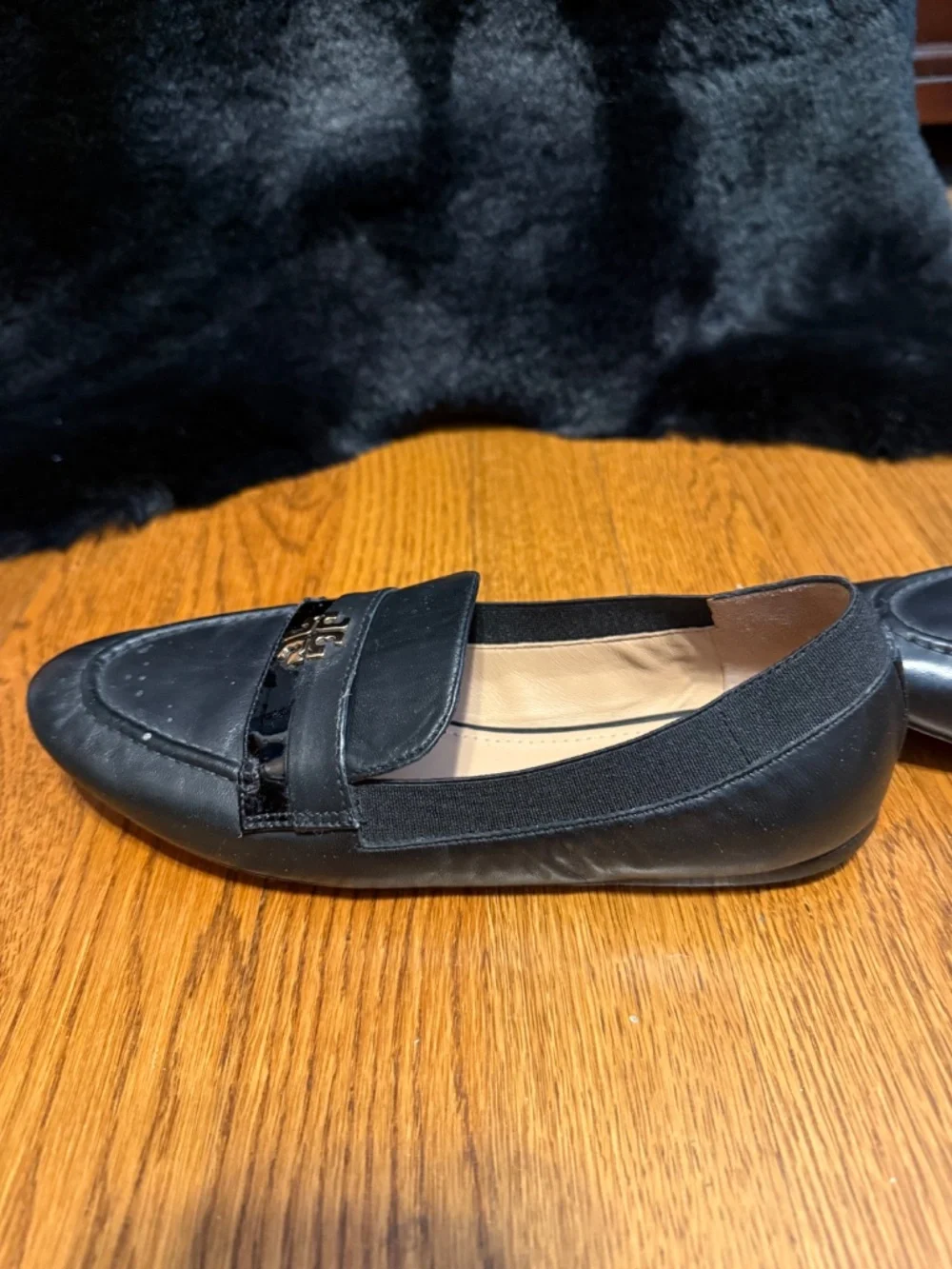 Black Tory Burch slip on loafers